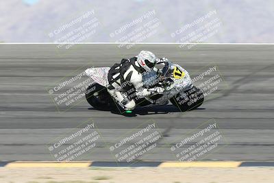 media/May-10-2025-Race Pace (Sat) [[db32fef2da]]/Vested/3-Bowl Set 1 (9am)/